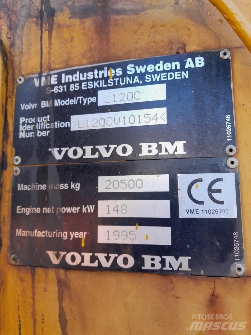 Volvo L120C Колесни товарачи