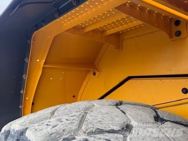 Volvo L120E Колесни товарачи