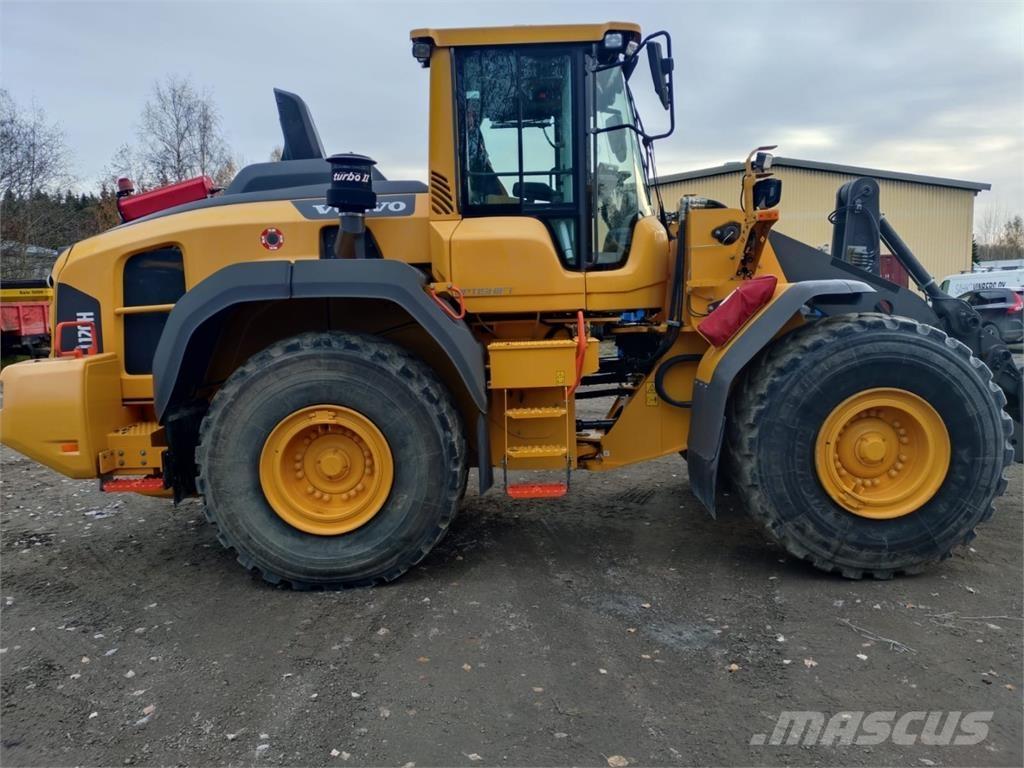 Volvo L120H Колесни товарачи