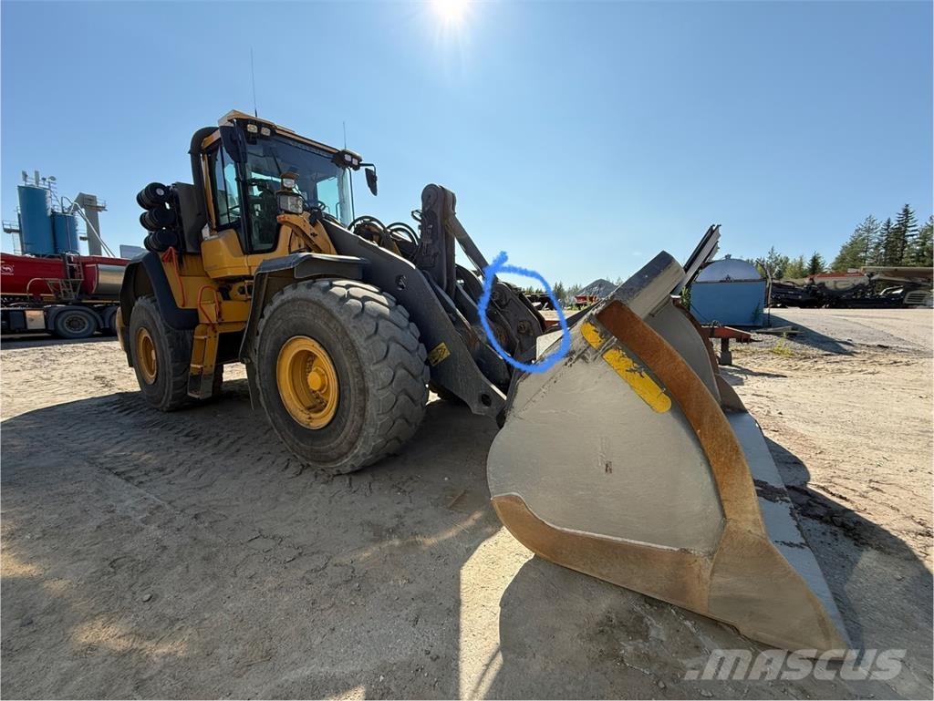 Volvo L180h Колесни товарачи