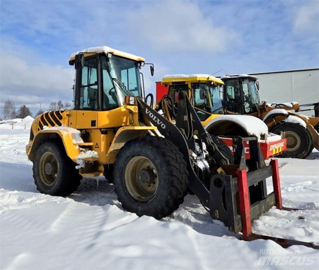 Volvo L40B Колесни товарачи