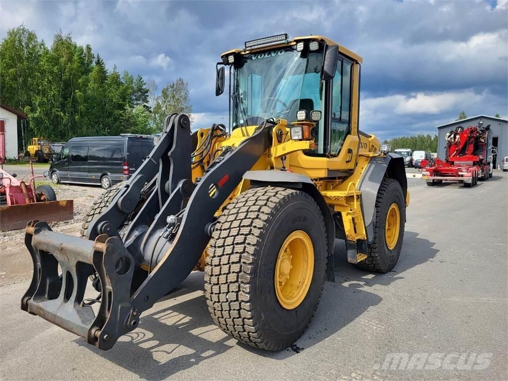 Volvo L60F Колесни товарачи