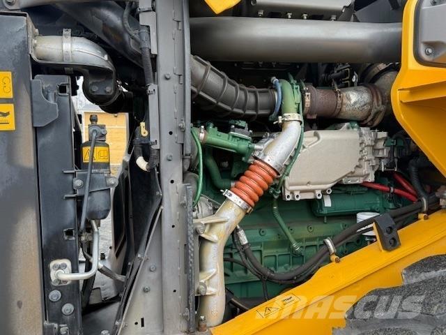 Volvo L90H Колесни товарачи