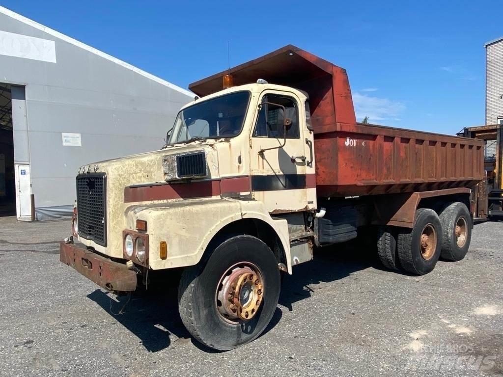 Volvo N12 6x4 Самосвал