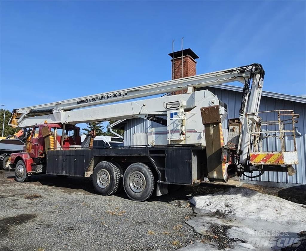 Volvo N7 6x2 Автокранове