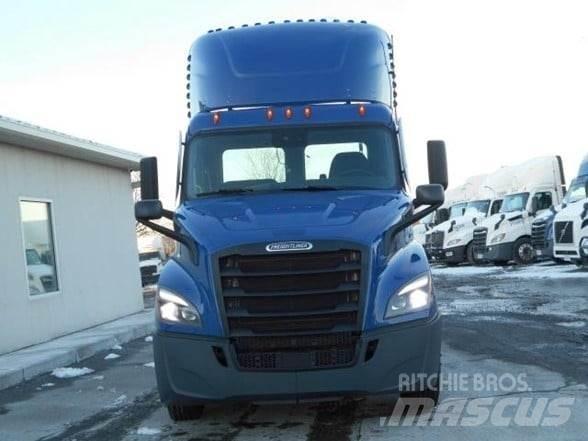 Freightliner CASCADIA 116 Влекачи