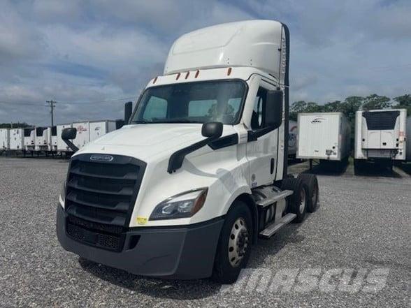 Freightliner CASCADIA 116 Влекачи