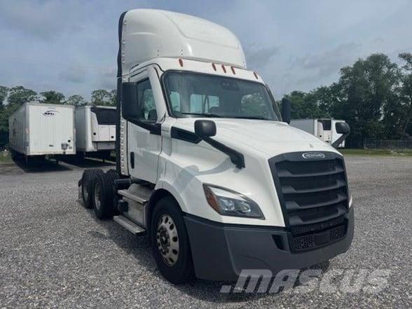Freightliner CASCADIA 116 Влекачи