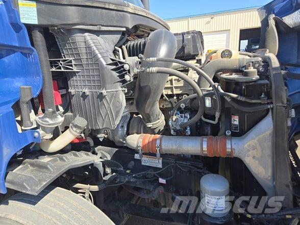 Freightliner CASCADIA 116 Влекачи