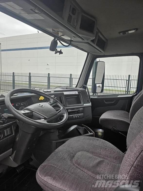 Volvo VNR64T300 Влекачи