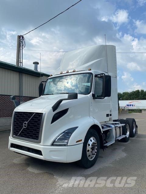 Volvo VNR64T300 Влекачи
