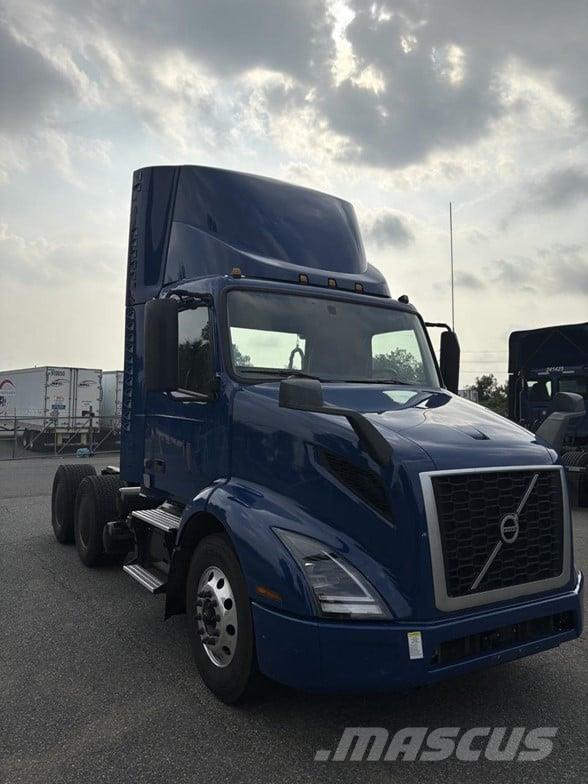 Volvo VNR64T300 Влекачи