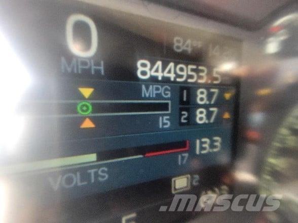 Volvo VNR64T640 Влекачи