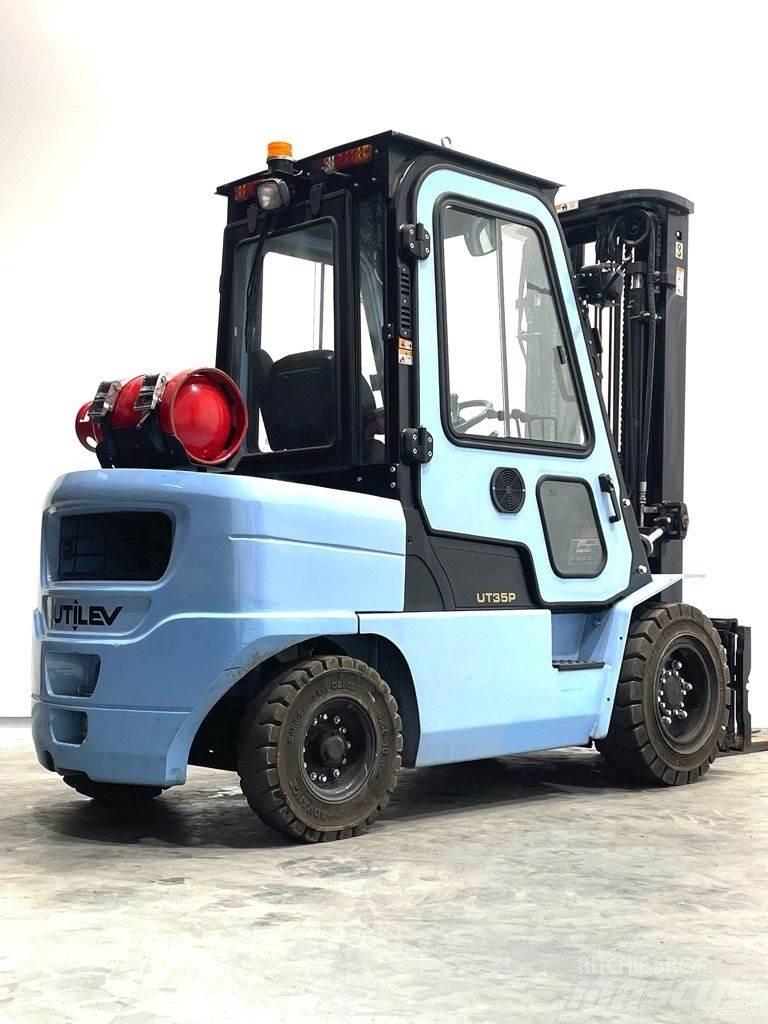 Hyster UT35P Камиони с АГУ