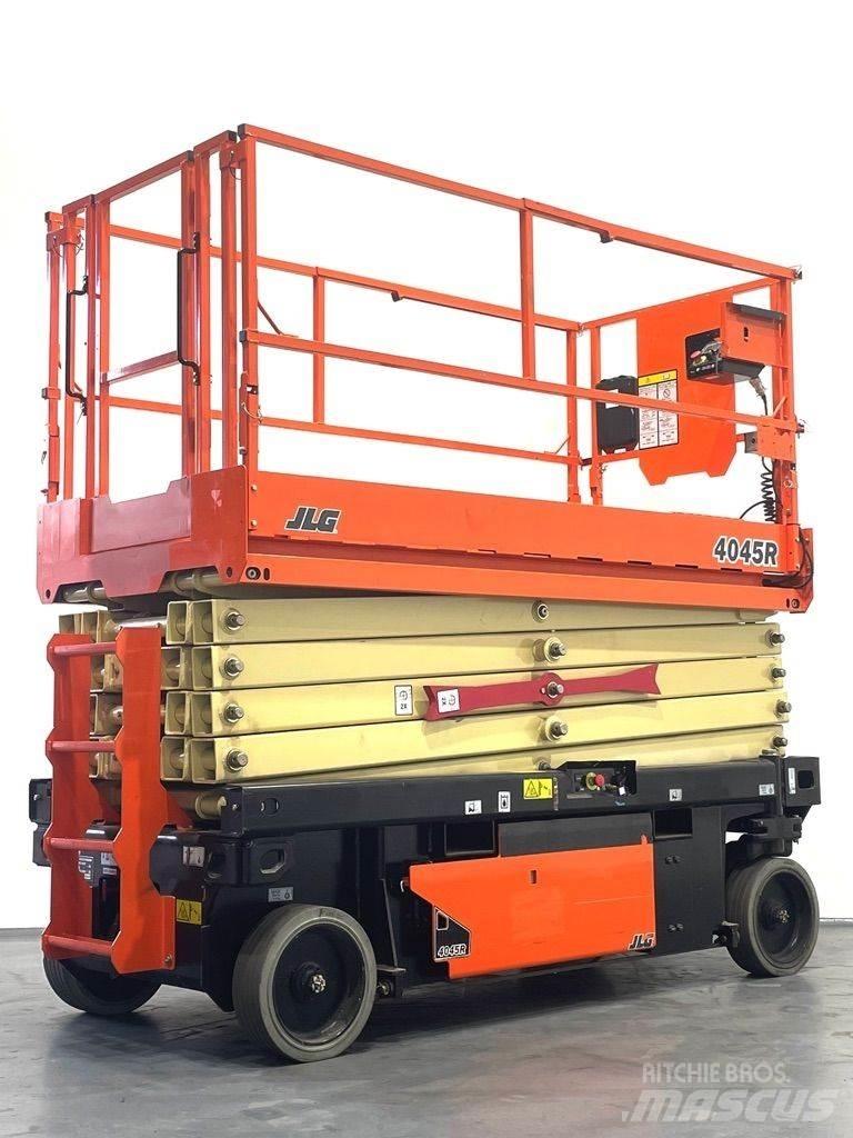 JLG 4045R Ножични работни платформи