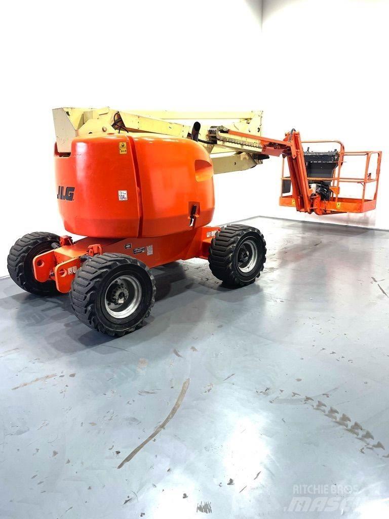 JLG 450AJ Съчленени стрелови подемници