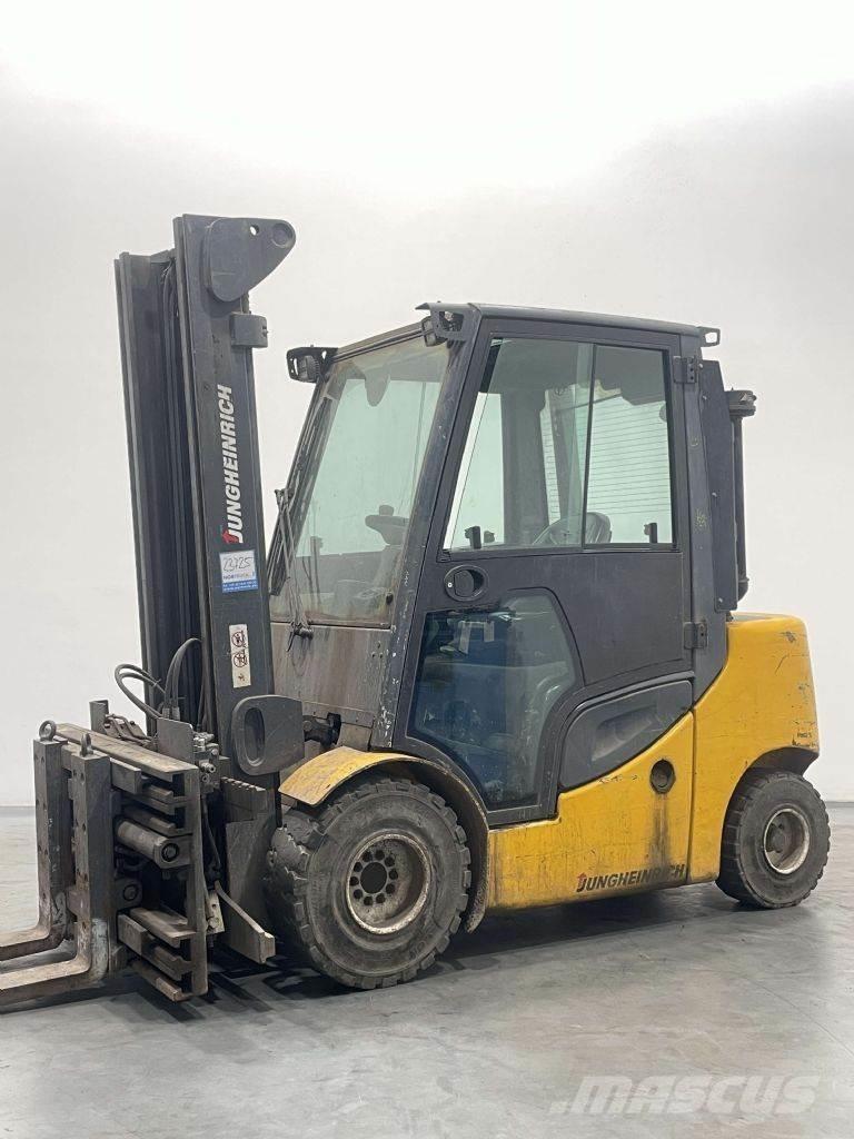Jungheinrich DFG430S Дизелови камиони