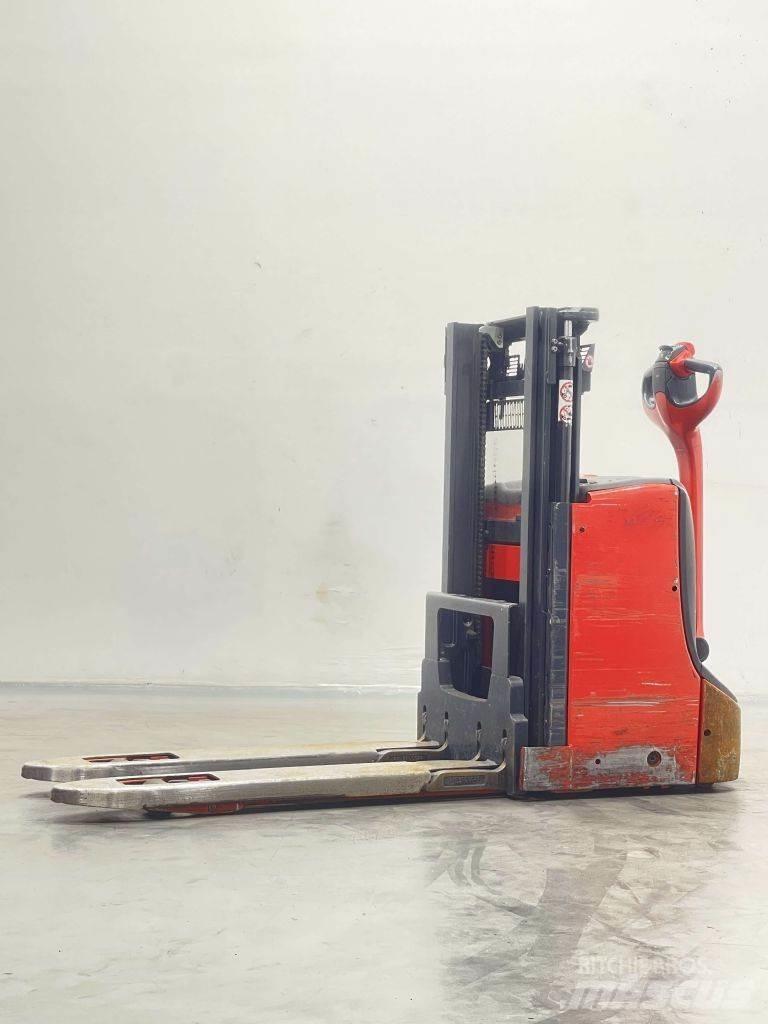 Linde D08-1160 Колички високоповдигачи с теглич