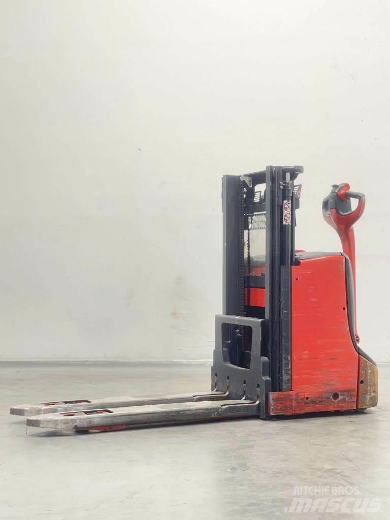 Linde D08-1160 Колички високоповдигачи с теглич