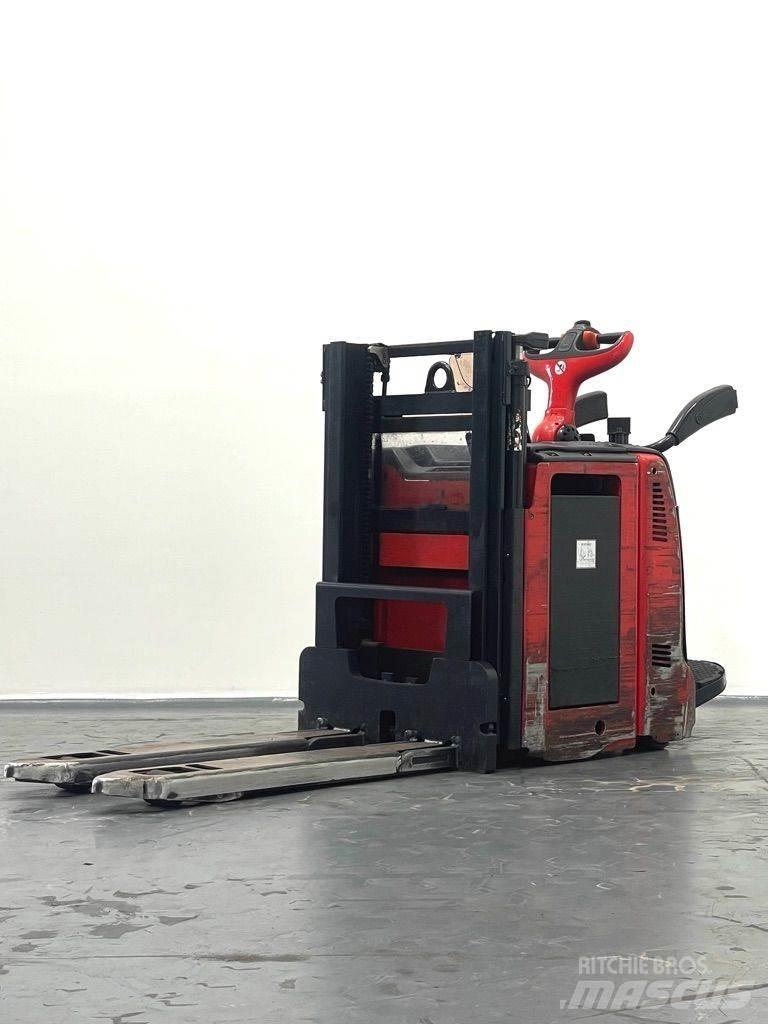 Linde D12AP-133 Колички високоповдигачи с теглич