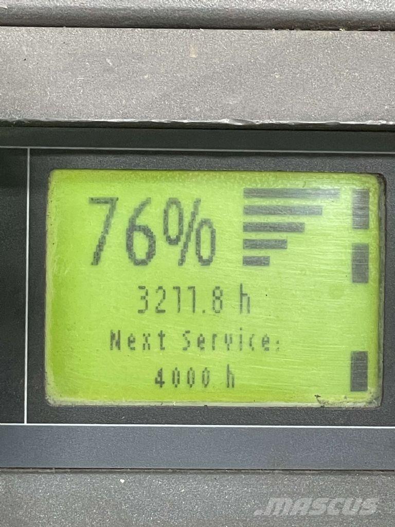 Linde D12HPAP-133 Колички високоповдигачи с теглич