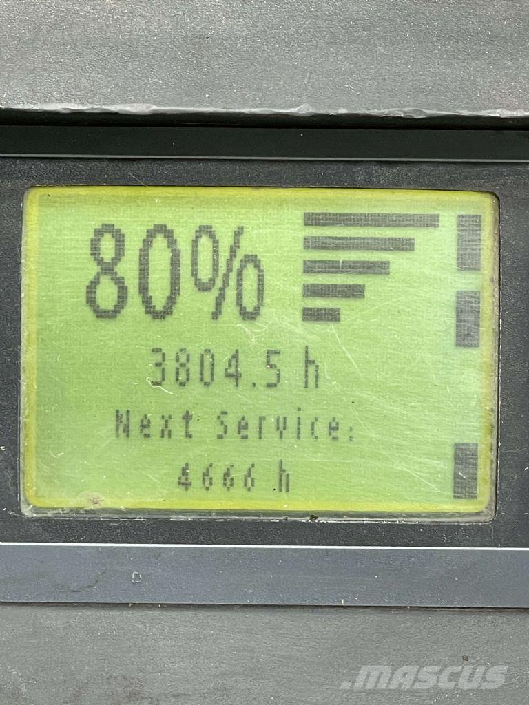 Linde D12HPAP-133 Колички високоповдигачи с теглич