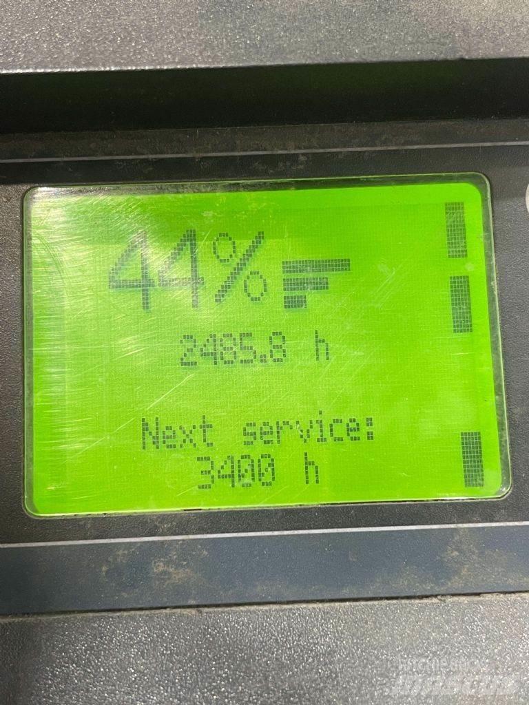 Linde D12SP-133 Колички високоповдигачи с теглич