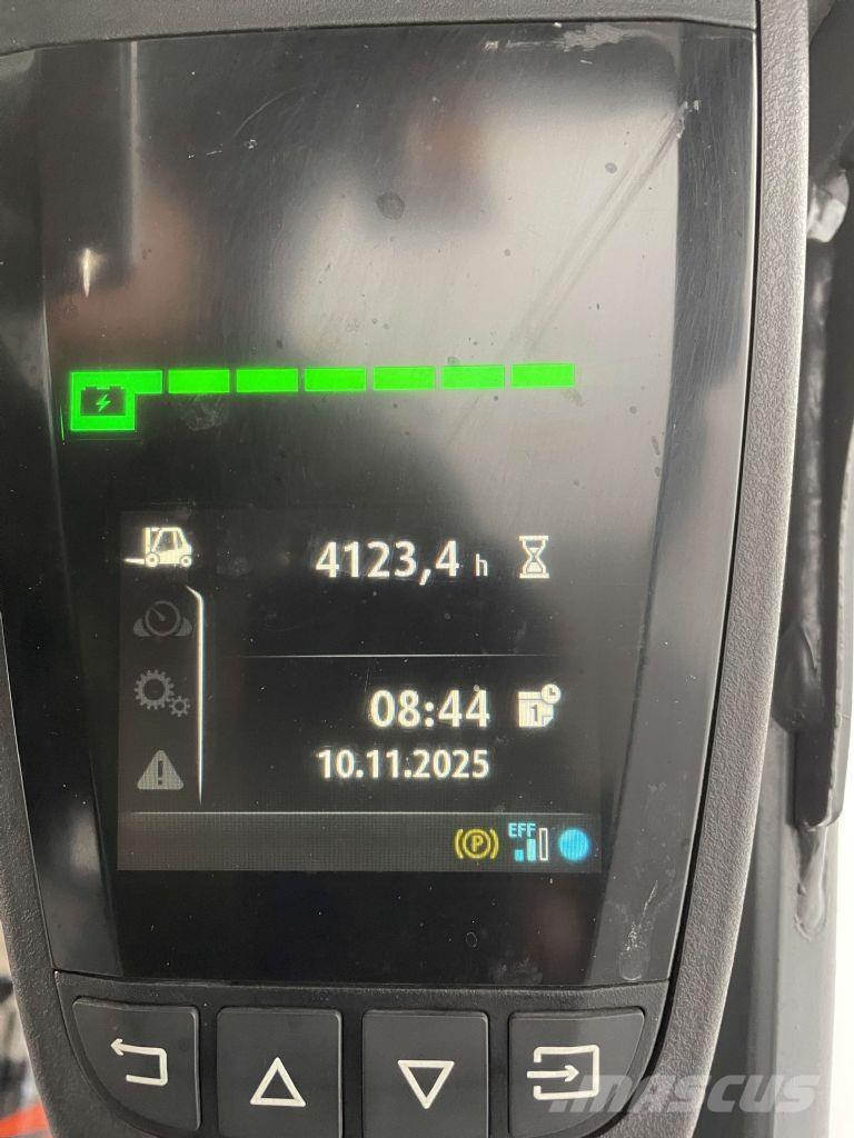 Linde E16C-02-386 Електрически вилични кари-повдигачи