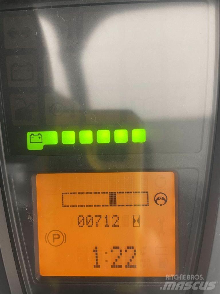 Linde E16L-02-386 Електрически вилични кари-повдигачи