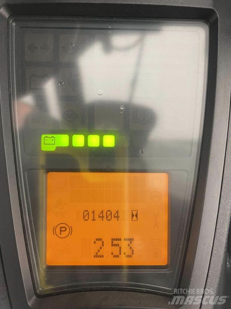 Linde E18-02-386 Електрически вилични кари-повдигачи