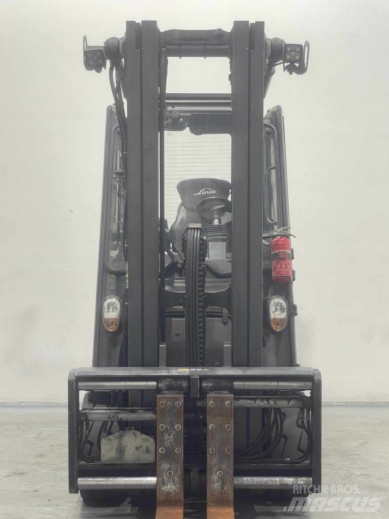 Linde E30H-01/600-387 Електрически вилични кари-повдигачи