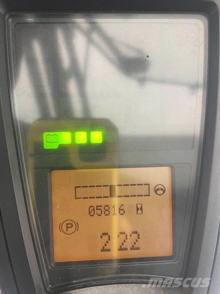Linde E30L-01-387 Електрически вилични кари-повдигачи