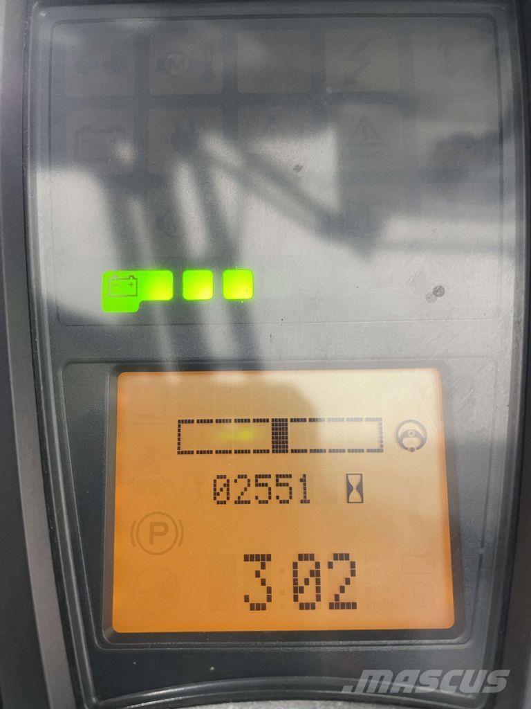 Linde E50HL-01-388 Електрически вилични кари-повдигачи