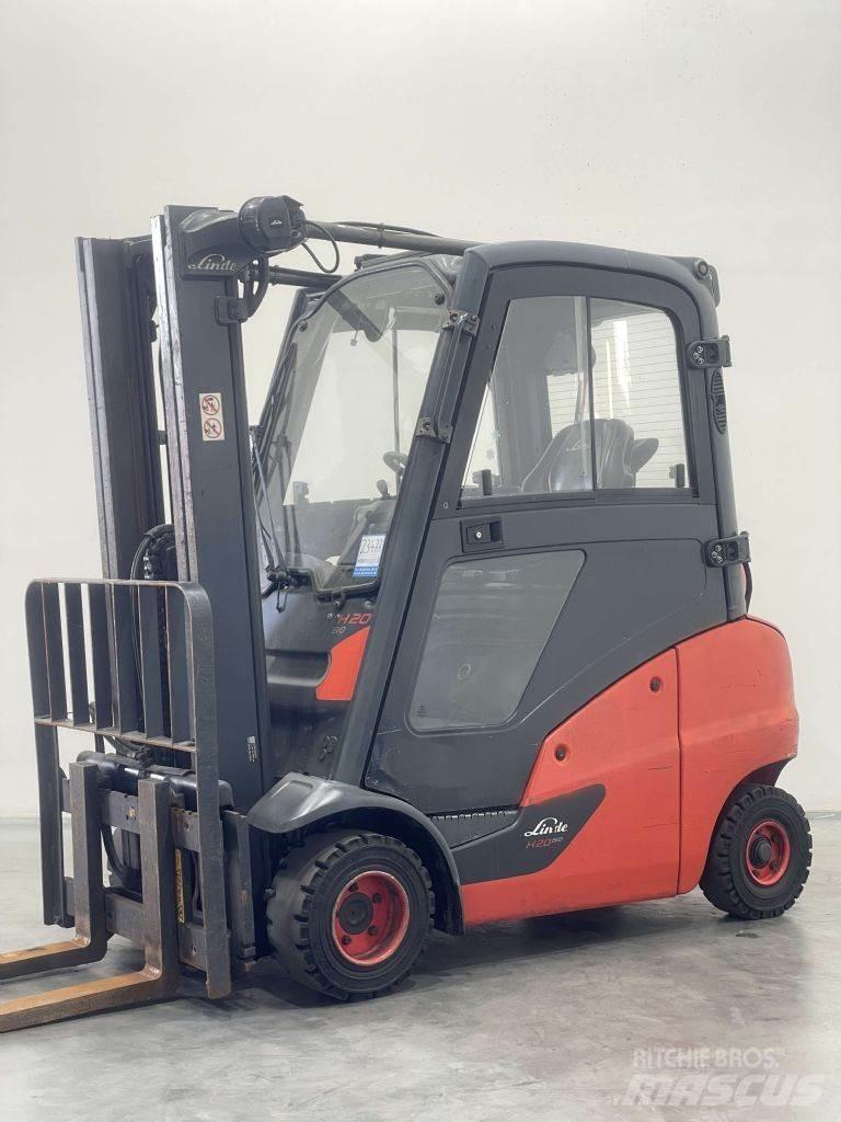 Linde H20T-01-391 Камиони с АГУ