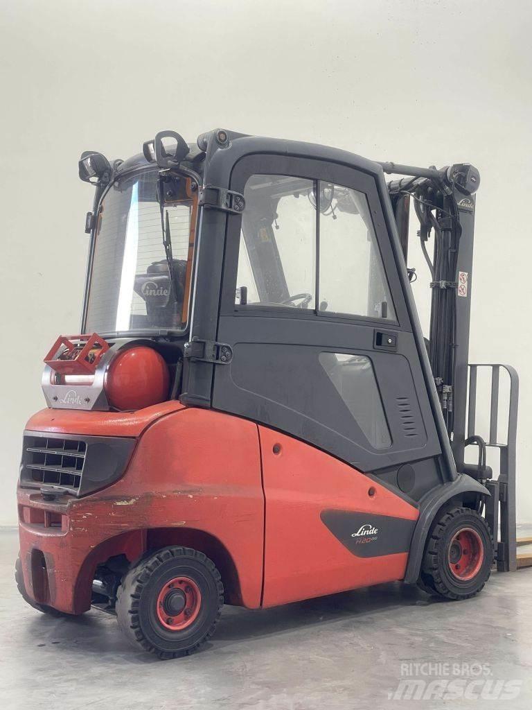Linde H20T-01-391 Камиони с АГУ