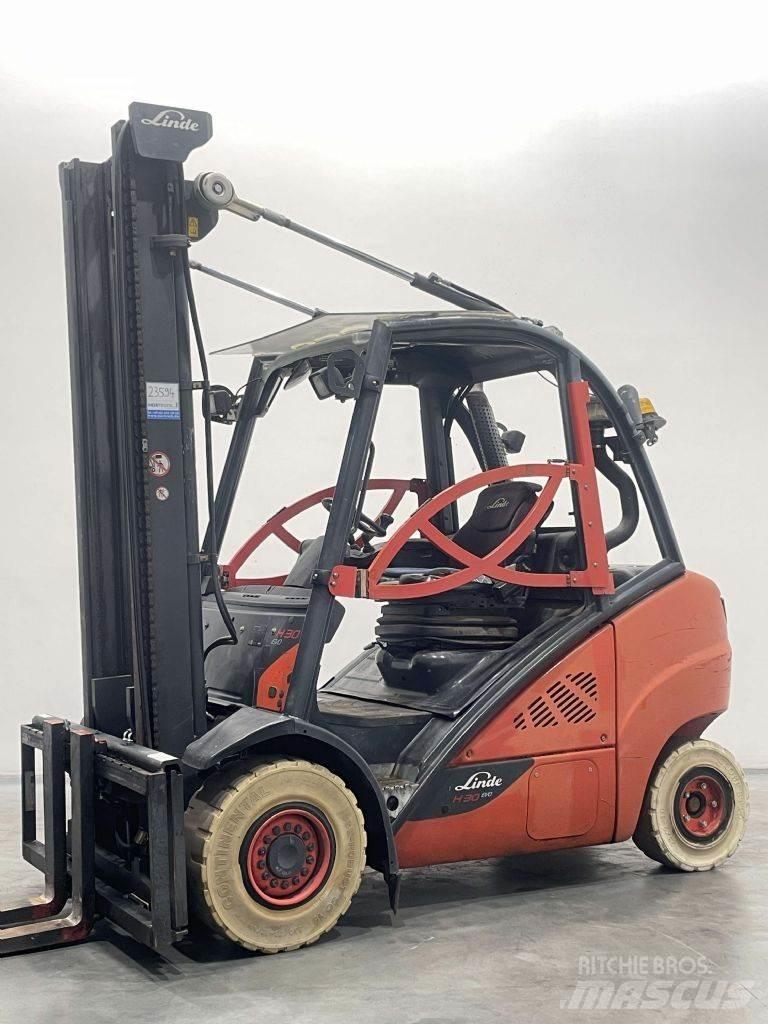 Linde H30D-02-393 Дизелови камиони