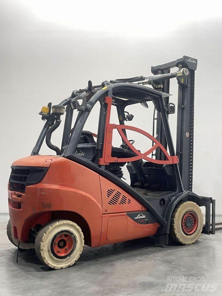 Linde H30D-02-393 Дизелови камиони