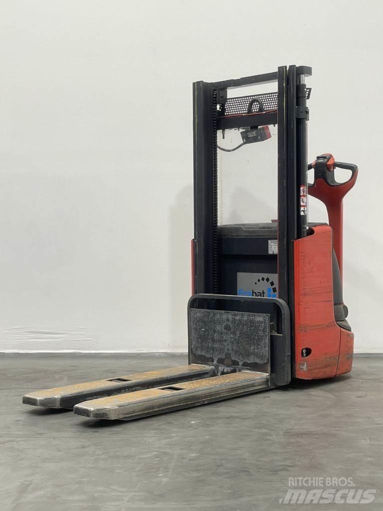 Linde L12 Колички високоповдигачи с теглич