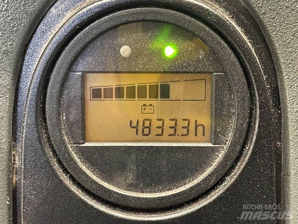 Linde L12-1172 Колички високоповдигачи с теглич