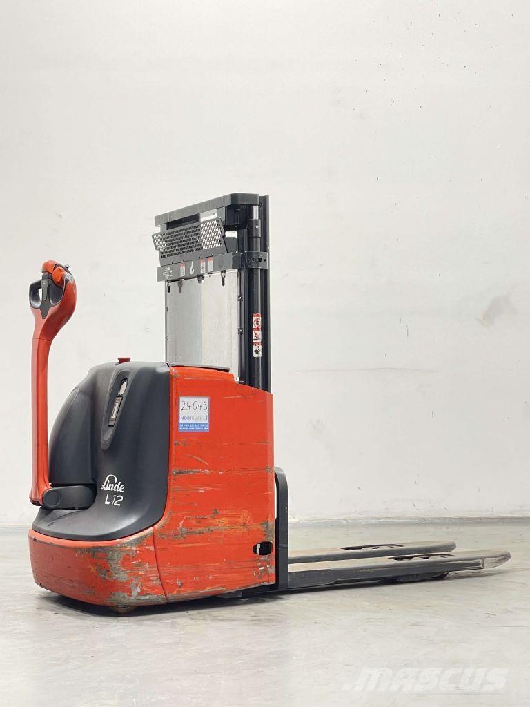Linde L12i-1172 Колички високоповдигачи с теглич
