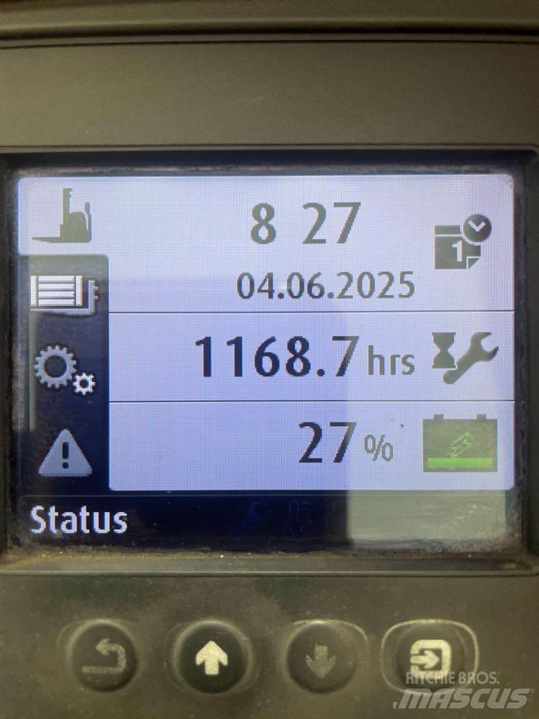 Linde L14-1173 Колички високоповдигачи с теглич
