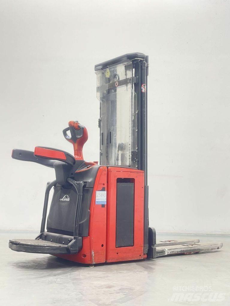 Linde L14AP-1173 Колички високоповдигачи с теглич