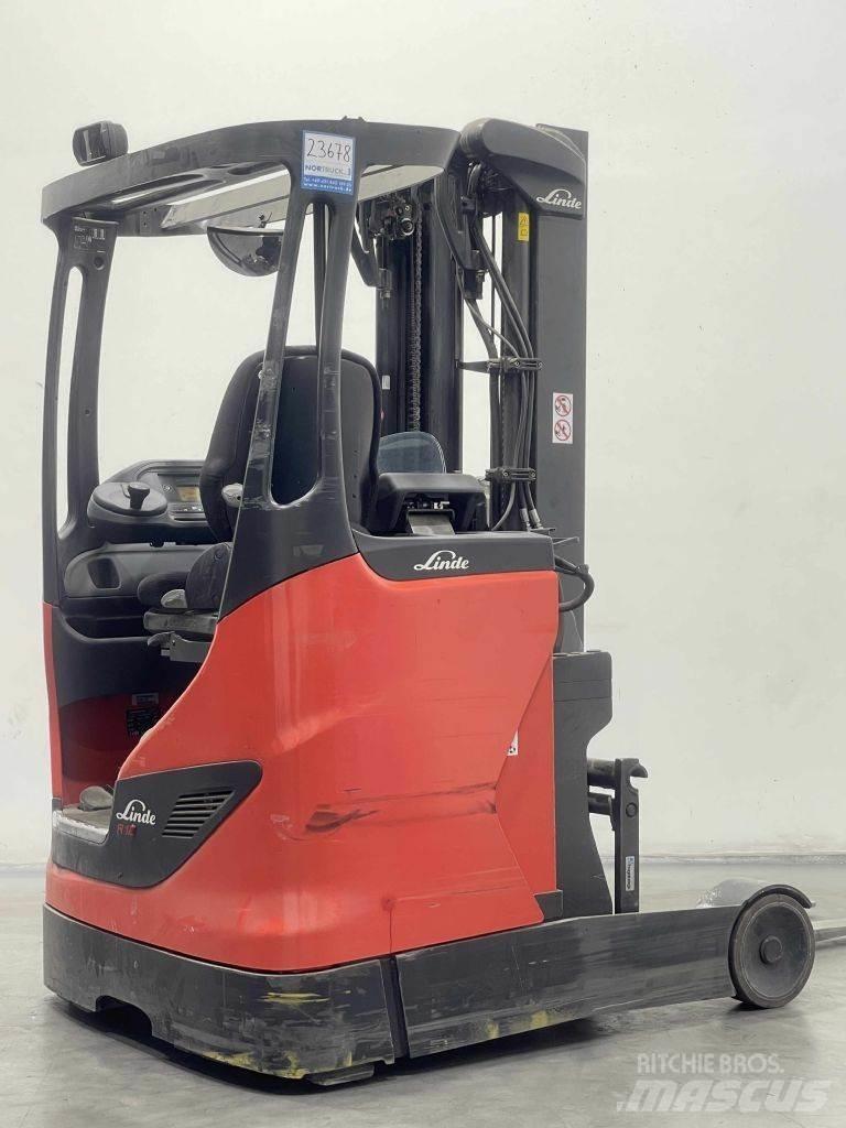 Linde R12B-1120 Ретрак/ Високоповдигач с изместване на вилката напред