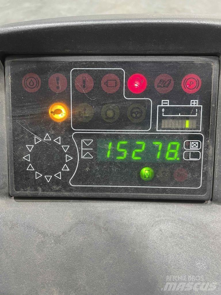 Linde R14-115 Ретрак/ Високоповдигач с изместване на вилката напред