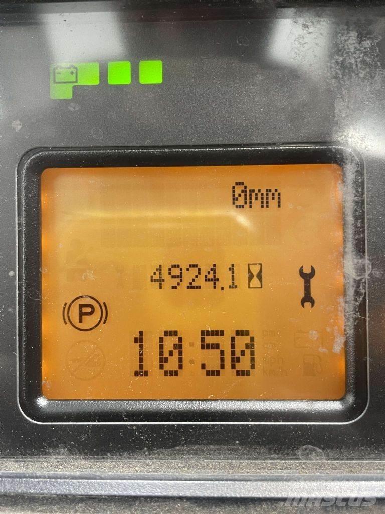 Linde R16-01-1120 Ретрак/ Високоповдигач с изместване на вилката напред