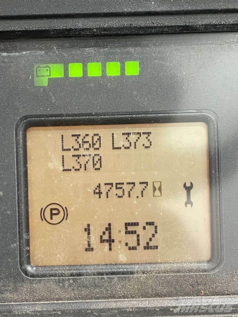 Linde R16-01-1120 Ретрак/ Високоповдигач с изместване на вилката напред
