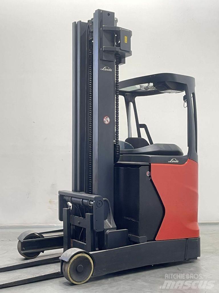 Linde R16HD-01-1120 Ретрак/ Високоповдигач с изместване на вилката напред