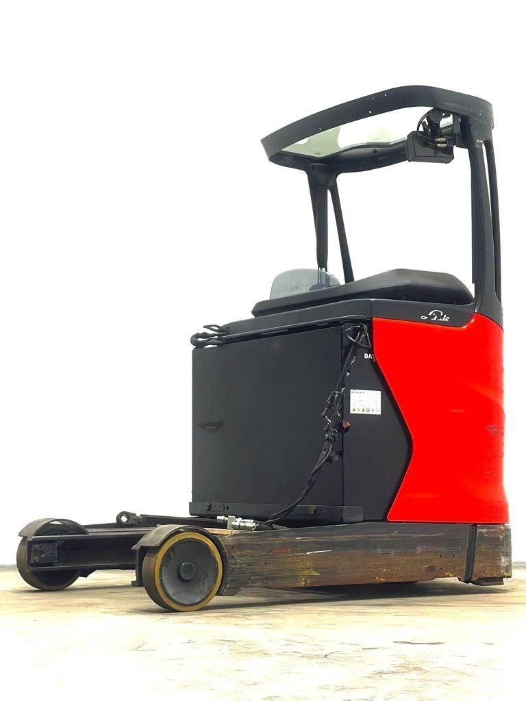 Linde R16HD-1120 Ретрак/ Високоповдигач с изместване на вилката напред