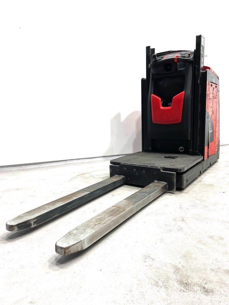 Linde V10-5212 Машини за комисиониране нископовдигачи