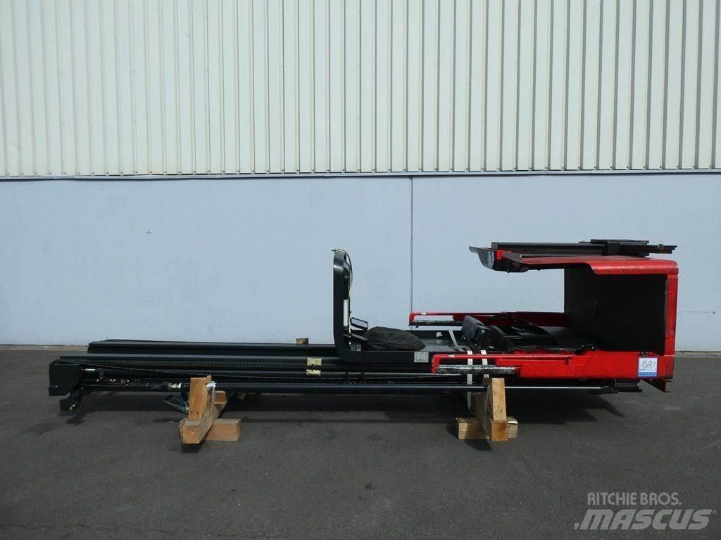 Linde V12-015 Машини за комисиониране високоповдигачи
